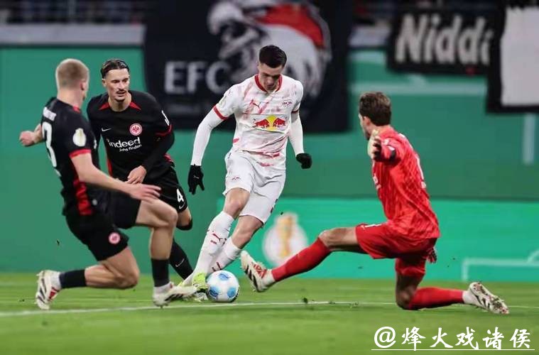 德国杯-勒沃库森逆转柏林联合 法兰克福胜不莱梅