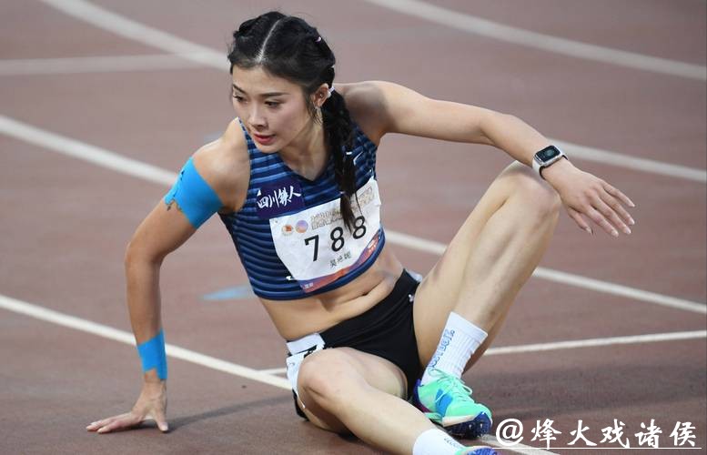 吴艳妮12秒98头名晋级全运会女子100米栏决赛